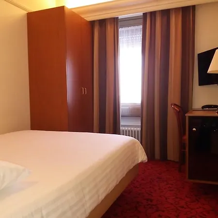 Astoria Hotel