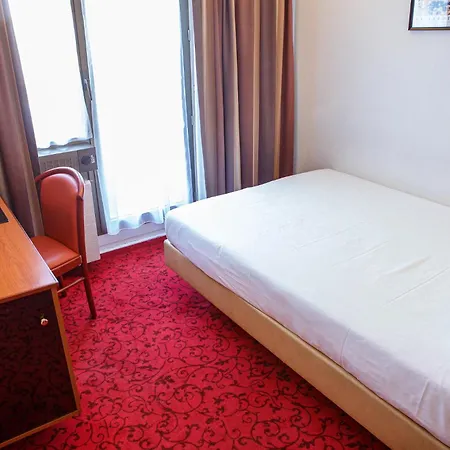 Hotel Astoria 3*